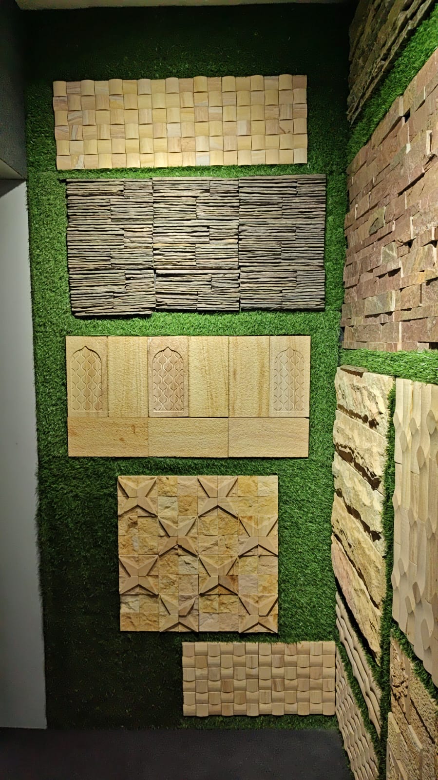 Decorative stone mosaic tile samples